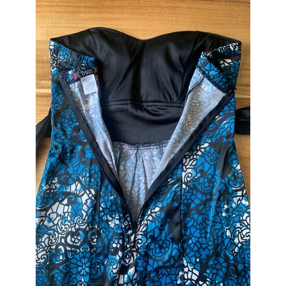 Trixxi Juniors Strapless Blue & Black Floral Pleated Dress With Bow Back Size 5 - Picture 13 of 13